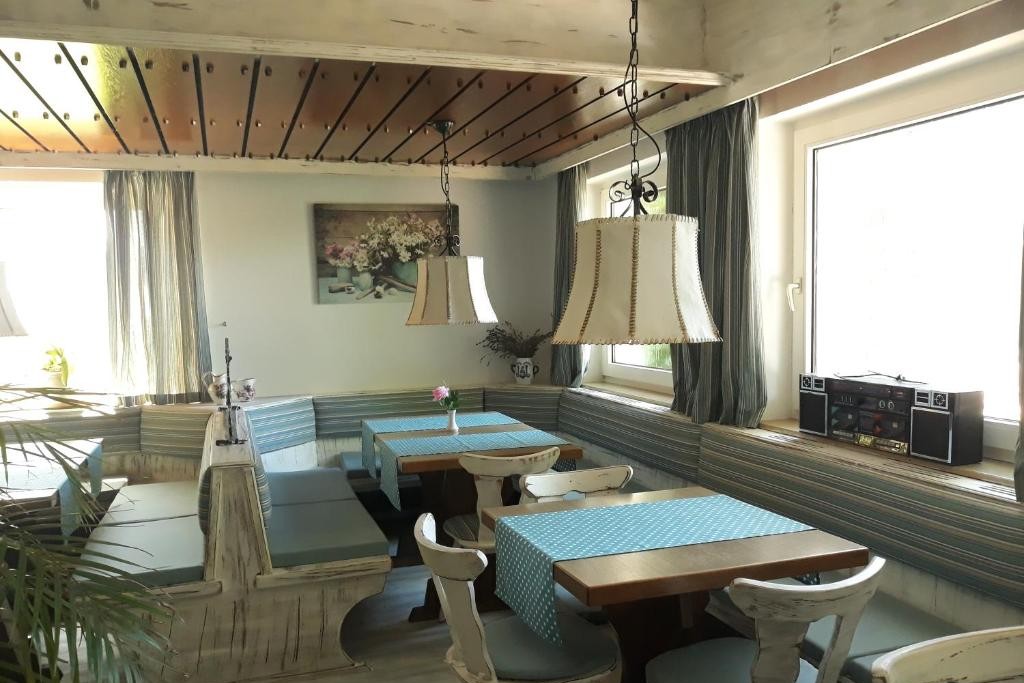 1 - Riedwirtshaus Neu-Ulm - mit einem guten Frühstück den Tag beginnen